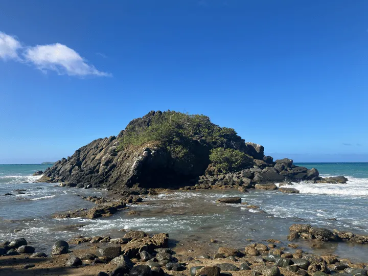 Stumpy Bay Rocks